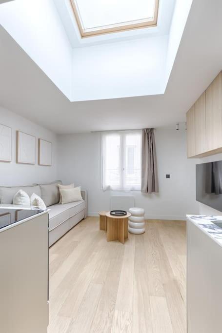 Mykeypers - Luxury Design Flat 2br/6p - Rue De Charonne ! * Parijs
