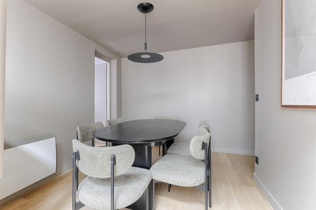 Mykeypers - Luxury Design Flat 2br/6p - Rue De Charonne ! * Parijs