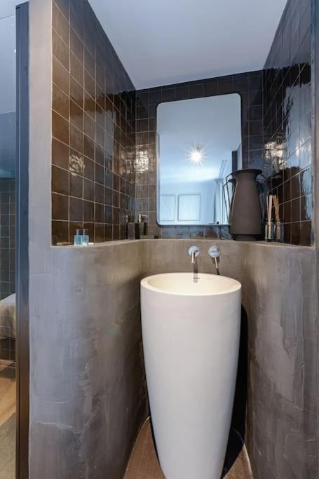 Mykeypers - Luxury Design Flat 2br/6p - Rue De Charonne ! Appartement