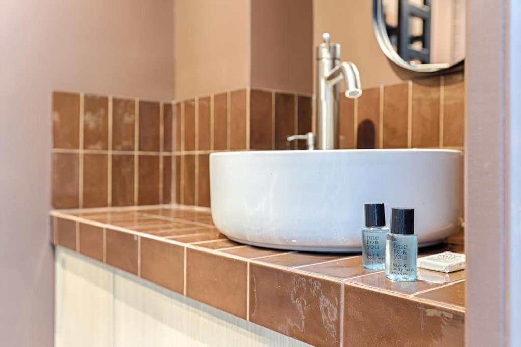 Mykeypers - Luxury Design Flat 2br/6p - Rue De Charonne ! Parijs